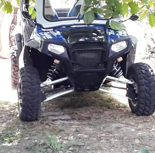 לינה וארוחת בוקר La 3*